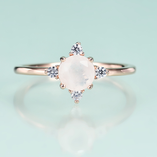 Teyya milky blue moonstone ring