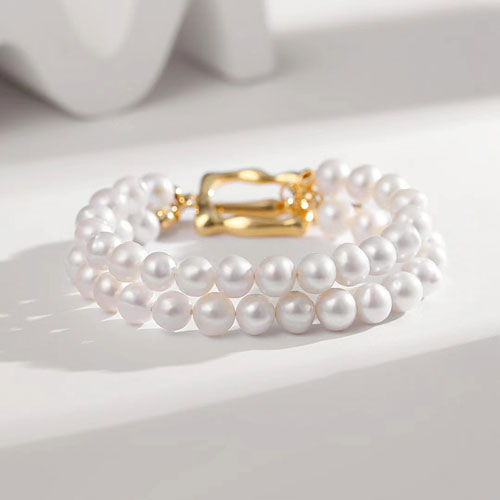 Sterling silver bracelet with pearl